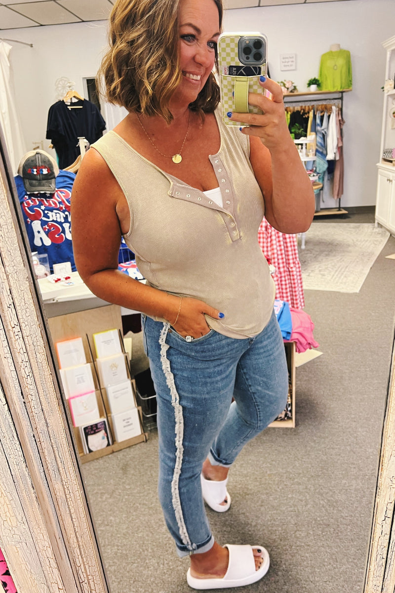 Jenna High Waist Side Fray Slim Fit Jeans