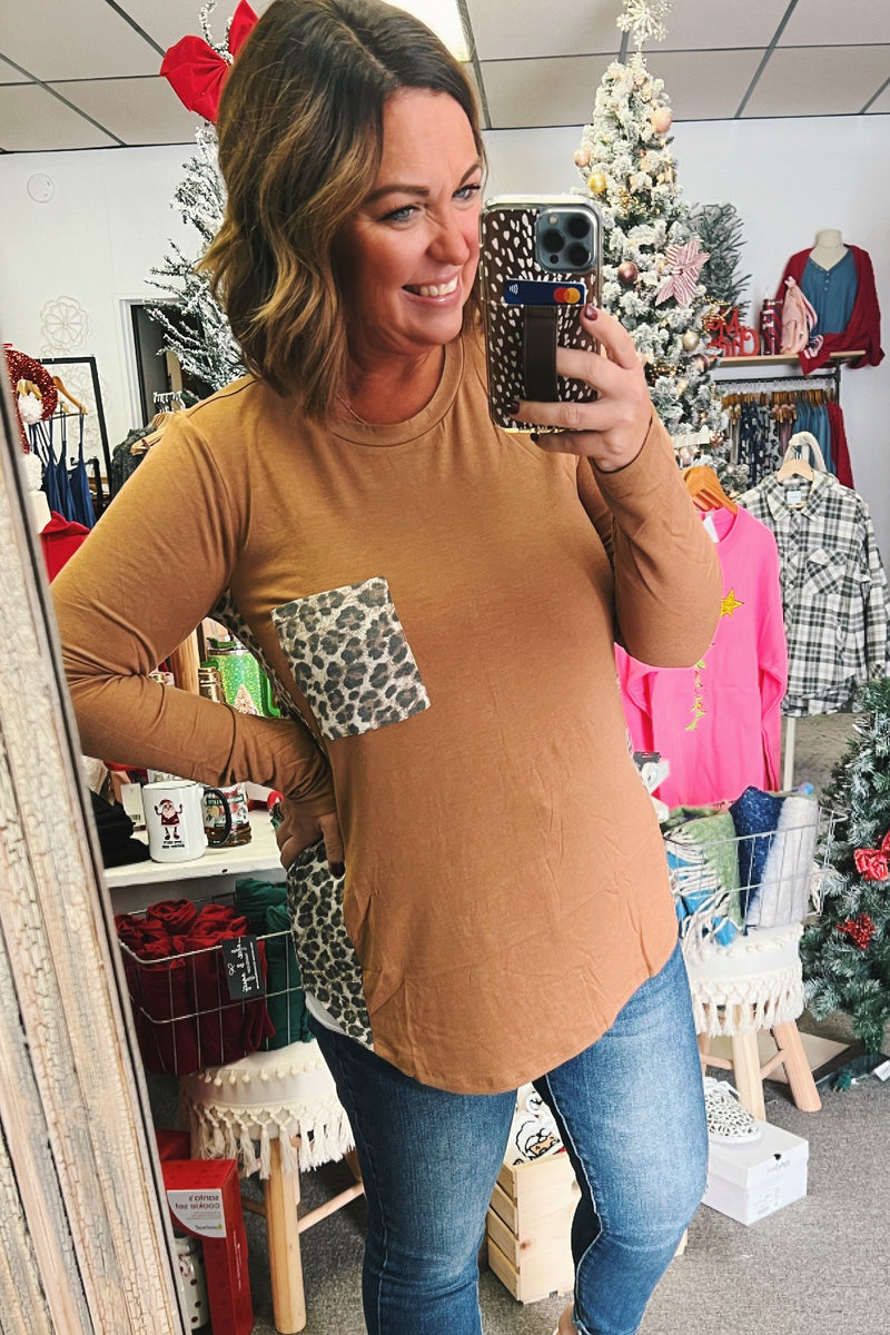 Marianne Cheetah Accent Top Deep Camel